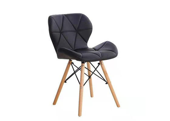 Cadeiras de jantar de madeira nórdicas ergonômicas pretas do estilo chinês do hotel do lazer com pés contínuos da madeira de faia